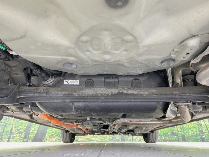 2016 Toyota Aqua DAA-NHP10 (UW-6a3c9c8b977c3)[25]