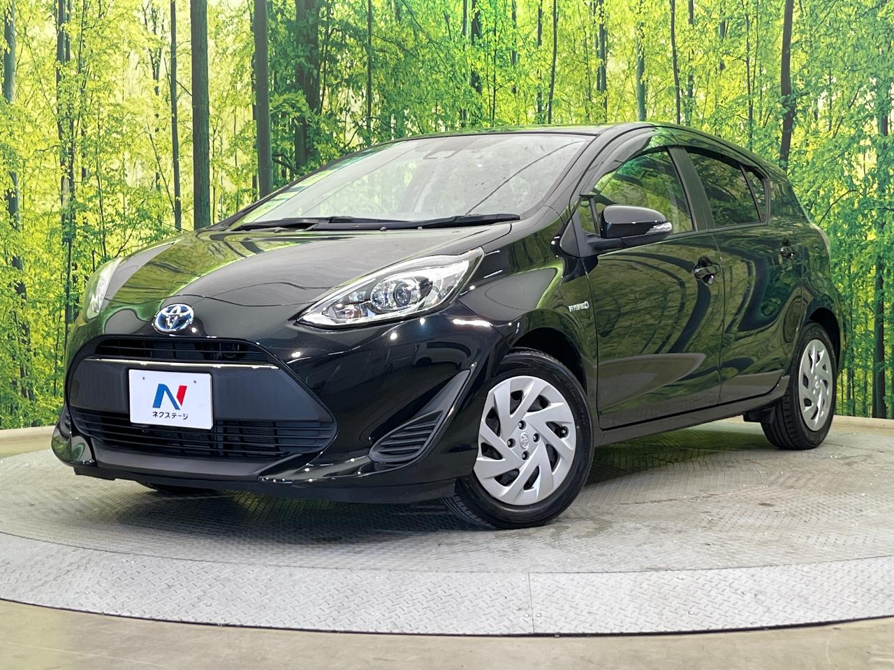 2017 Toyota Aqua DAA-NHP10