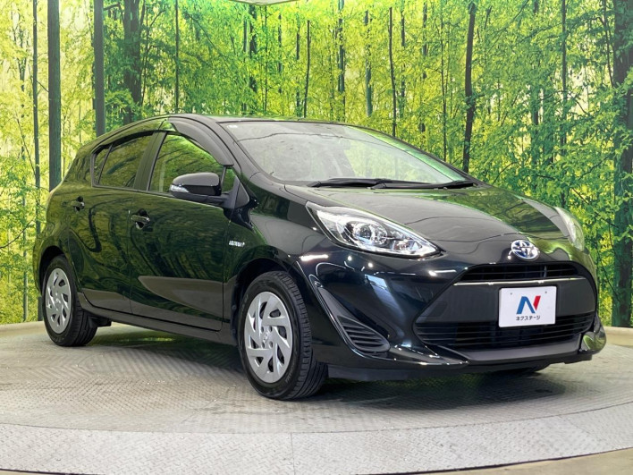 2017 Toyota Aqua DAA-NHP10 (UW-6a3c9c9025af7)[20]