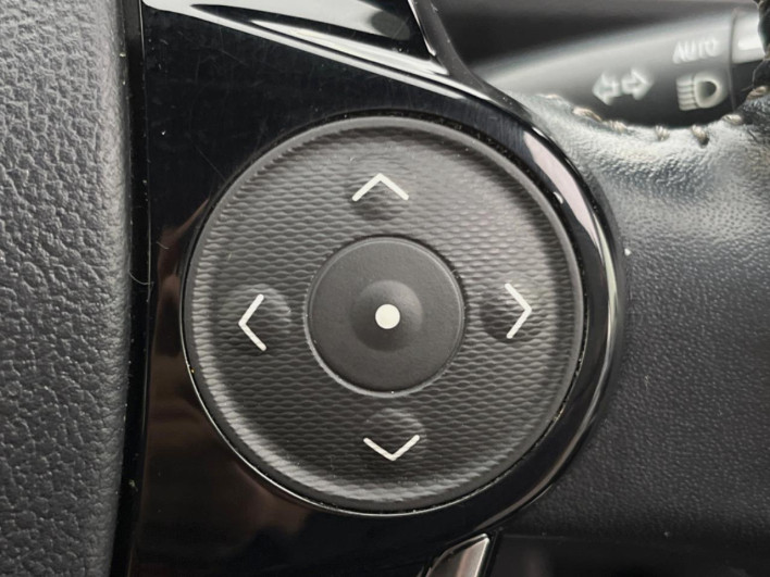 2019 Toyota Aqua DAA-NHP10 (UW-6a3c9c926929e)[29]