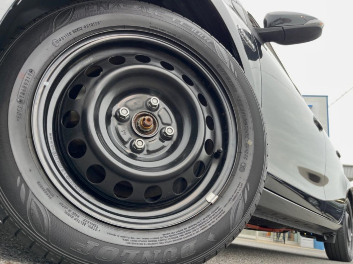 2019 Toyota Aqua DAA-NHP10 (UW-6a3c9c926929e)[17]