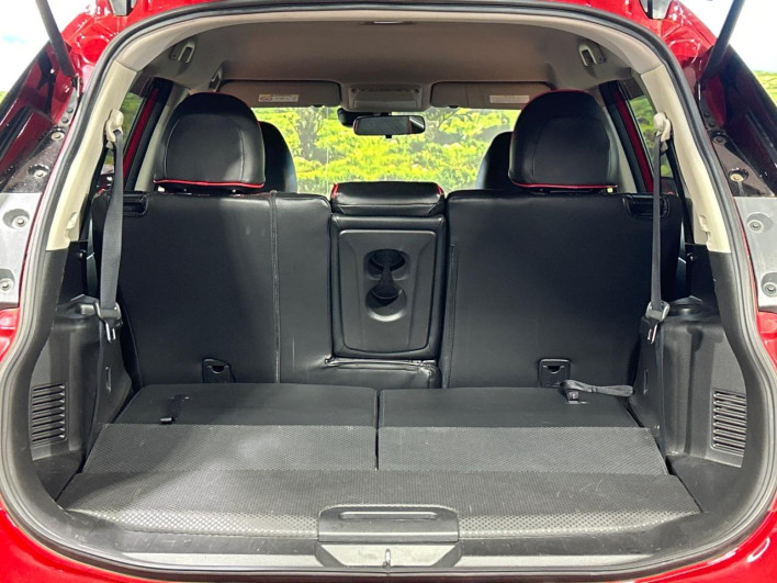 2014 Nissan X-Trail DBA-T32 (UW-6a3c9cc6077ce)[26]