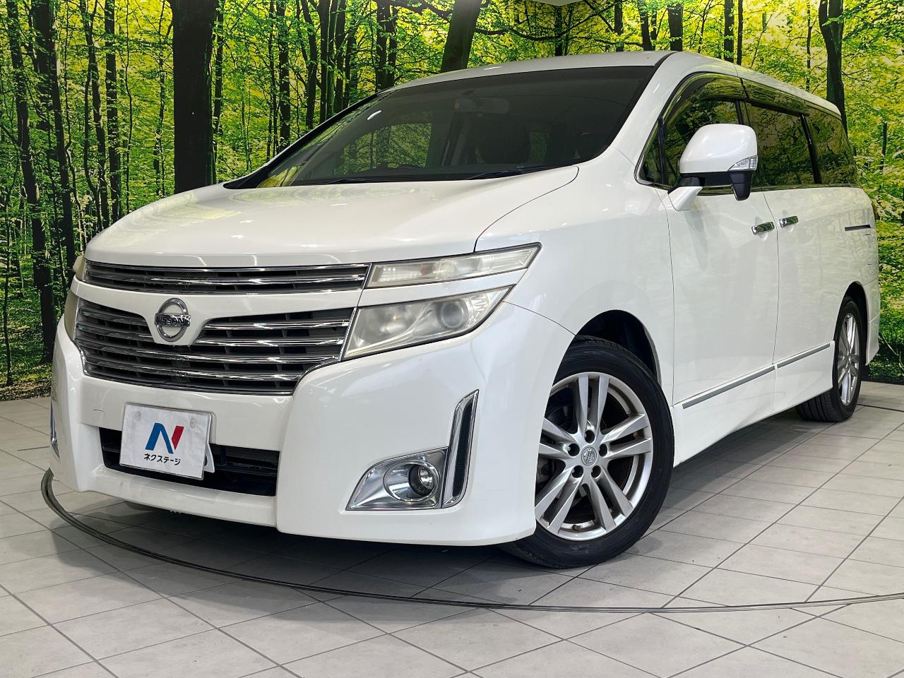 2013 Nissan Elgrand DBA-TE52