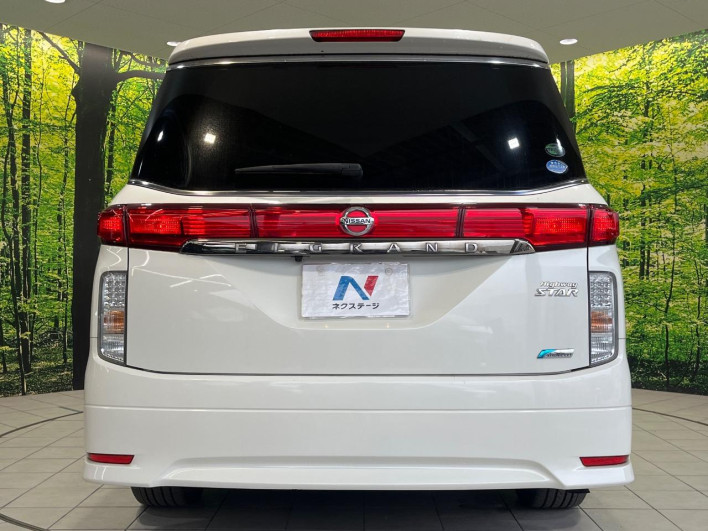 2013 Nissan Elgrand DBA-TE52 (UW-6a3c9cca9e9cc)[23]