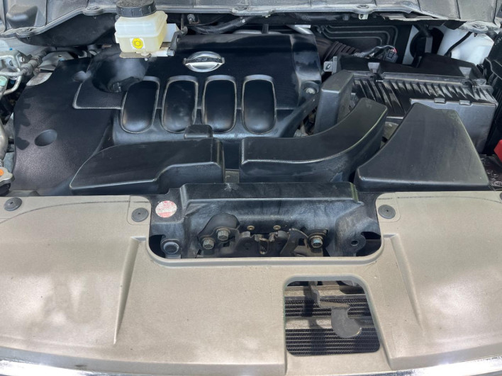 2013 Nissan Elgrand DBA-TE52 (UW-6a3c9cca9e9cc)[4]