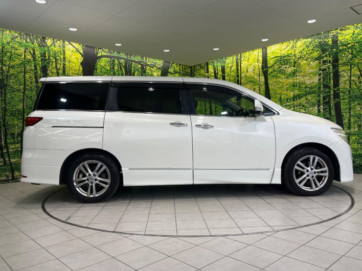 2013 Nissan Elgrand DBA-TE52 (UW-6a3c9cca9e9cc)[20]