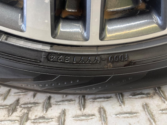 2015 Nissan Elgrand DBA-TE52 (UW-6a3c9ccab9573)[6]
