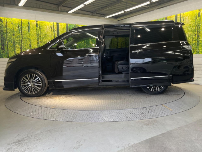 2015 Nissan Elgrand DBA-TE52 (UW-6a3c9ccab9573)[11]