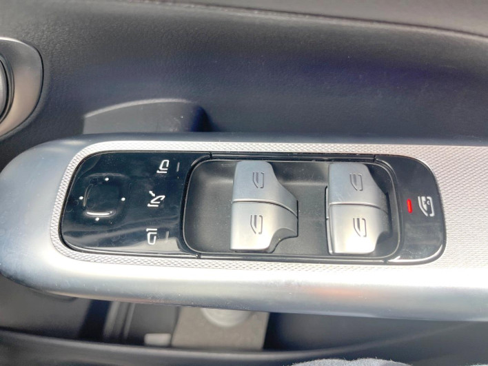2023 Mercedes Benz GLC 3CA-254605 (UW-6a3c9cdd6b727)[27]