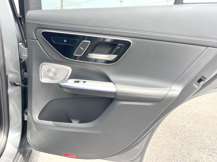 2023 Mercedes Benz GLC 3CA-254605 (UW-6a3c9cdd6b727)[21]
