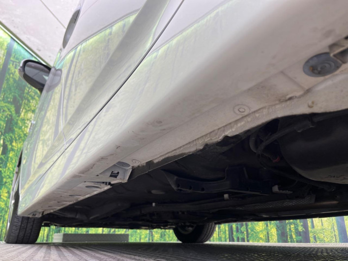 2013 Toyota Prius DAA-ZVW30 (UW-6a3c9d09db5e3)[24]
