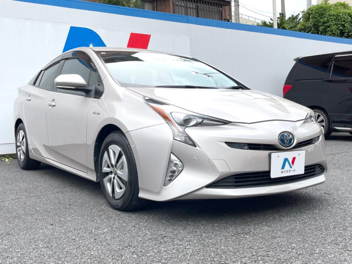 2016 Toyota Prius DAA-ZVW51 (UW-6a3c9d11acf7d)[10]