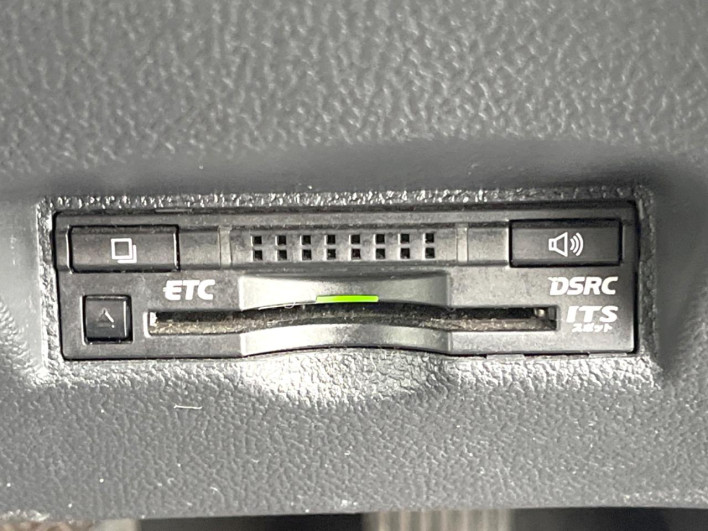 2016 Toyota Prius DAA-ZVW51 (UW-6a3c9d11acf7d)[22]