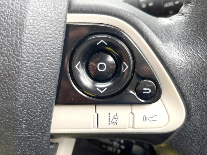2016 Toyota Prius DAA-ZVW51 (UW-6a3c9d11acf7d)[24]