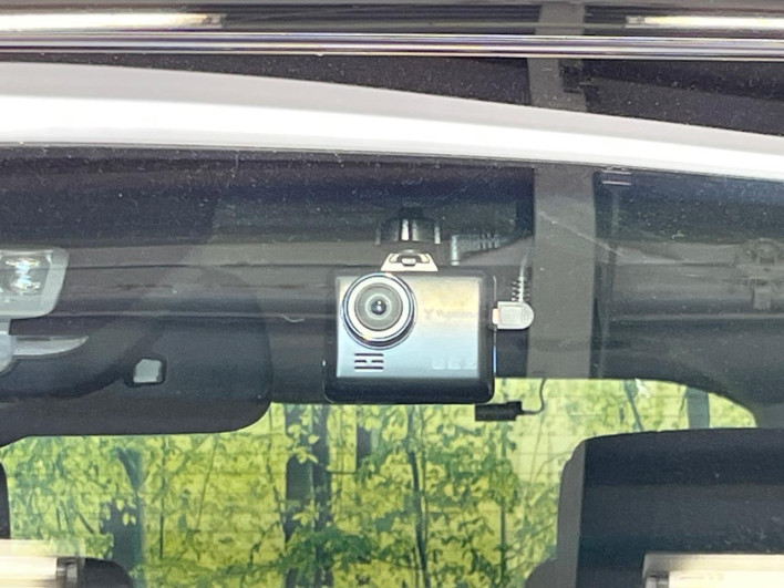 2022 Mitsubishi Delica D:5 3DA-CV1W (UW-6a41e125bf4ad)[28]