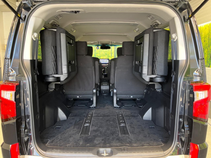 2022 Mitsubishi Delica D:5 3DA-CV1W (UW-6a41e125bf4ad)[15]