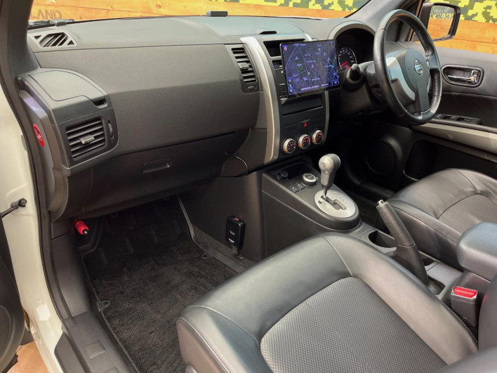2012 Nissan X-Trail LDA-DNT31 (UW-6a41e13206295)[20]