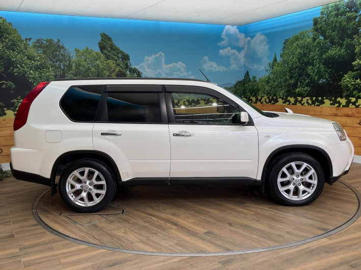 2012 Nissan X-Trail LDA-DNT31 (UW-6a41e13206295)[28]