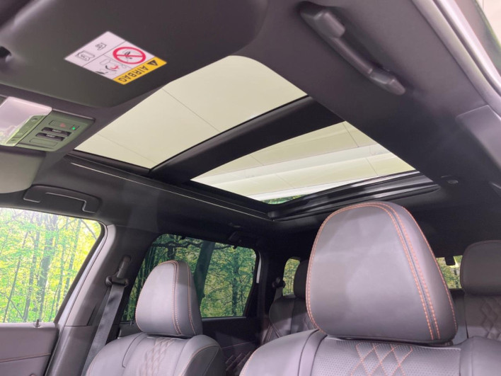 2022 Mitsubishi OUTLANDER PHEV 5LA-GN0W (UW-6a41e158e058b)[26]
