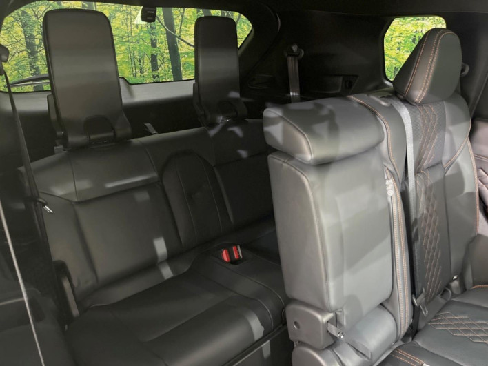 2022 Mitsubishi OUTLANDER PHEV 5LA-GN0W (UW-6a41e158e058b)[21]