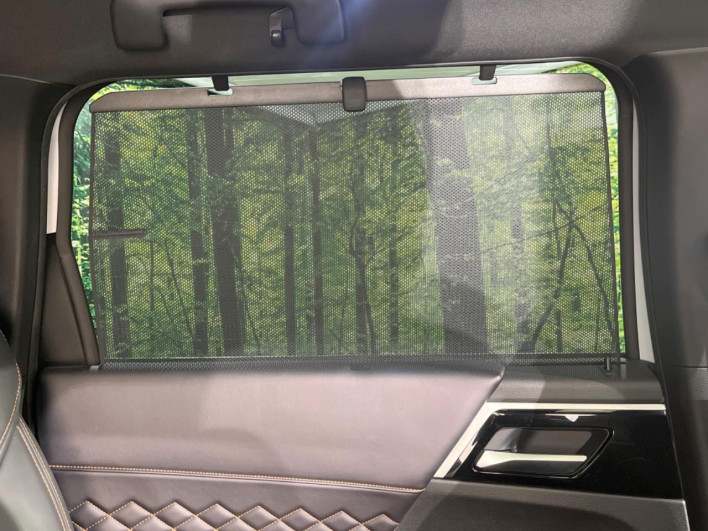 2022 Mitsubishi OUTLANDER PHEV 5LA-GN0W (UW-6a41e158e058b)[22]
