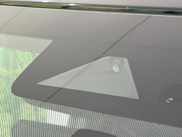 2022 Mitsubishi OUTLANDER PHEV 5LA-GN0W (UW-6a41e158e058b)[28]