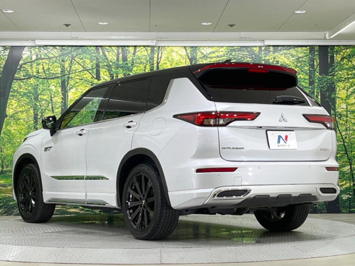 2022 Mitsubishi OUTLANDER PHEV 5LA-GN0W (UW-6a41e158e058b)[13]