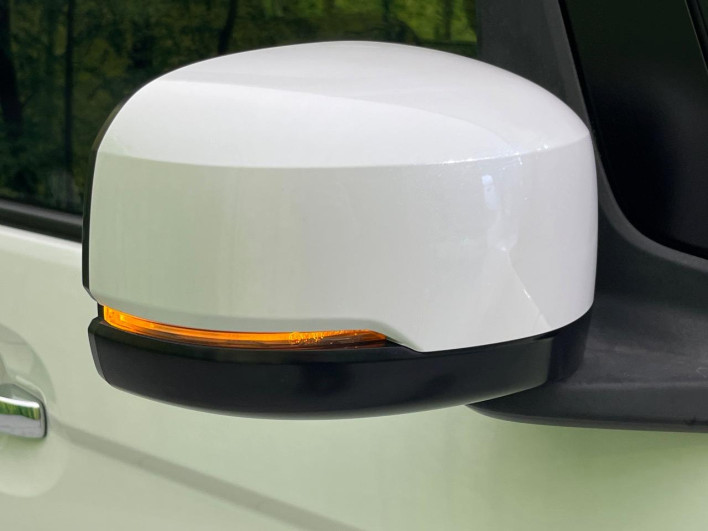2022 Honda N-BOX CUSTOM 6BA-JF3 (UW-6a41e1959837d)[12]