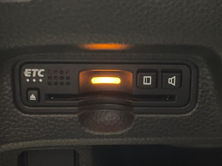 2019 Honda N-BOX CUSTOM DBA-JF4 (UW-6a41e19ad40fd)[13]