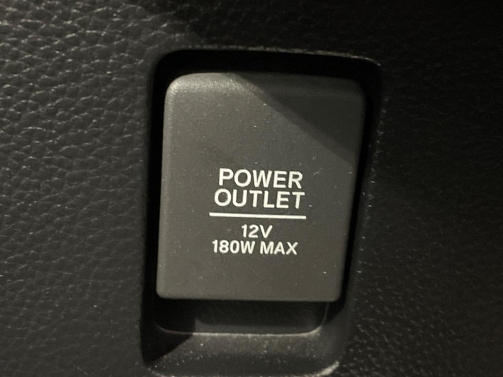 2019 Honda N-BOX CUSTOM DBA-JF4 (UW-6a41e19ad40fd)[21]
