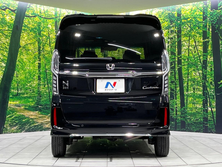 2022 Honda N-BOX CUSTOM 6BA-JF4 (UW-6a41e19b4e714)[21]