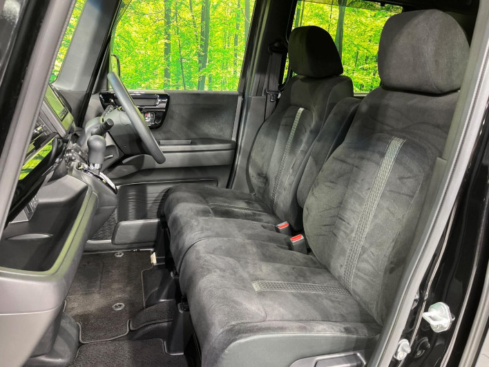 2022 Honda N-BOX CUSTOM 6BA-JF4 (UW-6a41e19b4e714)[15]