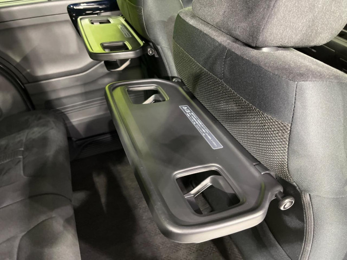 2022 Honda N-BOX CUSTOM 6BA-JF4 (UW-6a41e19b4e714)[29]