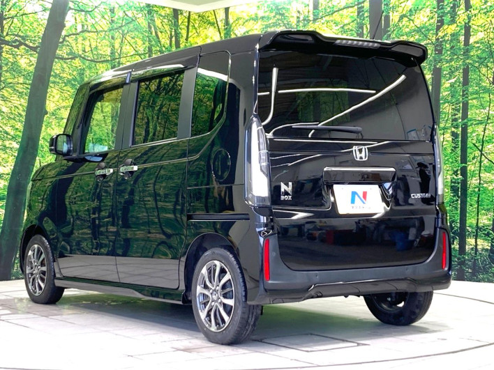2024 Honda N-BOX CUSTOM 6BA-JF5 (UW-6a41e19e8c1d5)[21]