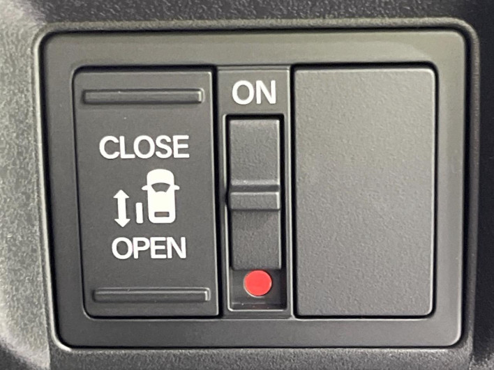 2026 Honda N-BOX CUSTOM 6BA-JF5 (UW-6a41e1a18e8d2)[18]