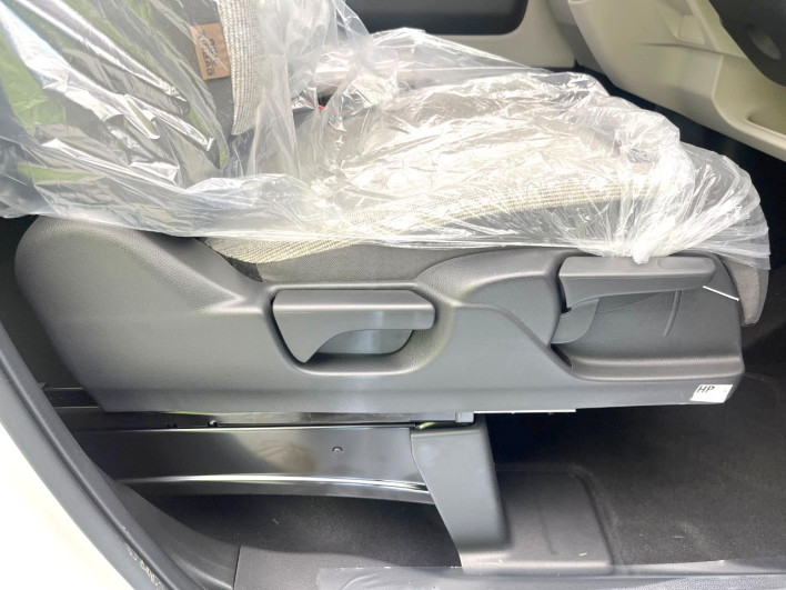2026 Honda N-BOX 6BA-JF5 (UW-6a41e1a478cfa)[18]