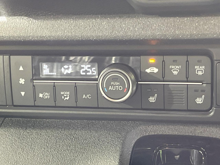 2026 Honda N-BOX CUSTOM 6BA-JF5 (UW-6a41e1a562923)[11]