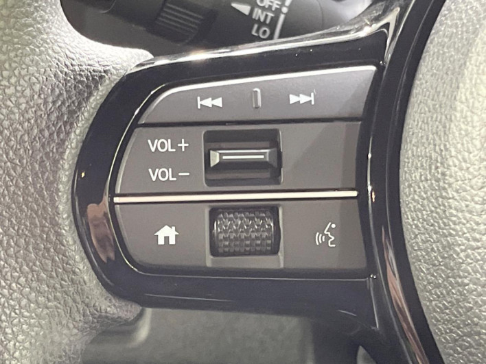 2026 Honda N-BOX CUSTOM 6BA-JF5 (UW-6a41e1a562923)[17]
