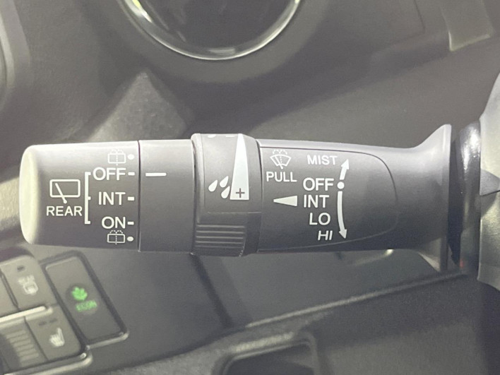 2026 Honda N-BOX CUSTOM 6BA-JF5 (UW-6a41e1a562923)[21]
