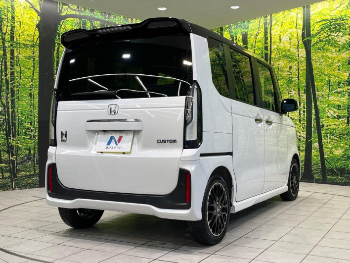2023 Honda N-BOX CUSTOM 6BA-JF5 (UW-6a41e1a594443)[13]