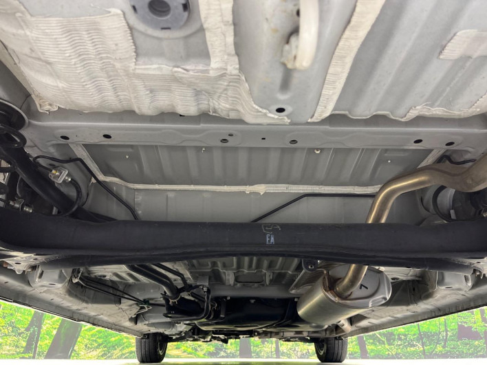 2023 Honda N-BOX CUSTOM 6BA-JF5 (UW-6a41e1a594443)[25]