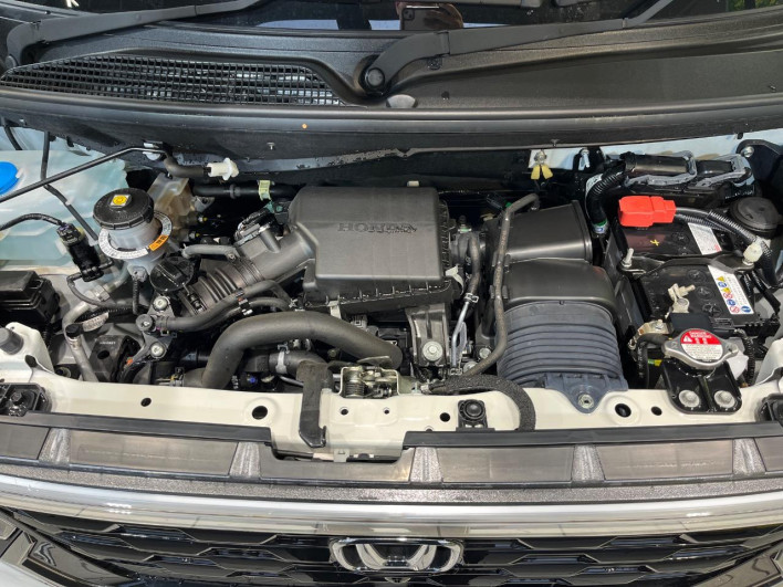 2023 Honda N-BOX CUSTOM 6BA-JF5 (UW-6a41e1a594443)[8]