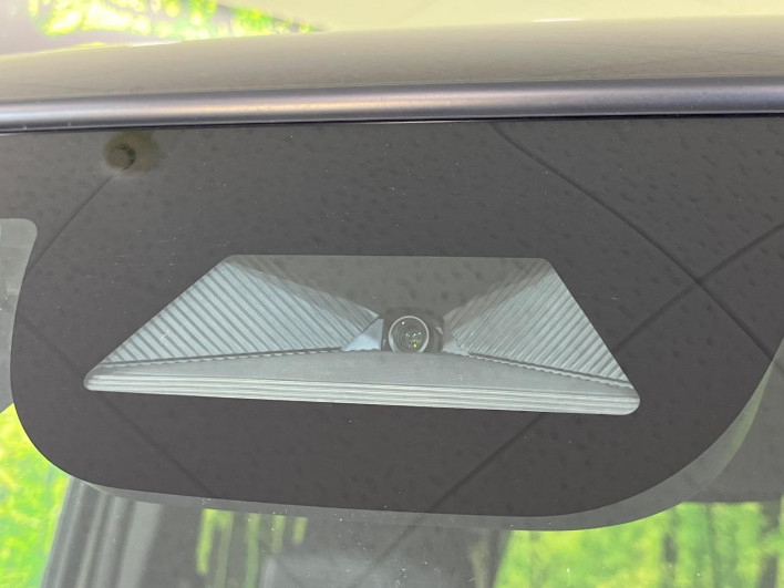 2023 Honda N-BOX CUSTOM 6BA-JF5 (UW-6a41e1a594443)[22]