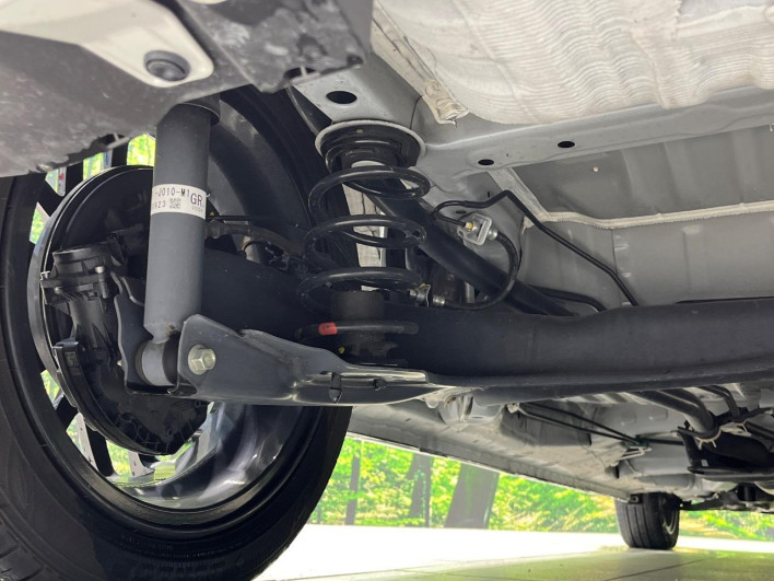 2023 Honda N-BOX CUSTOM 6BA-JF5 (UW-6a41e1a594443)[26]
