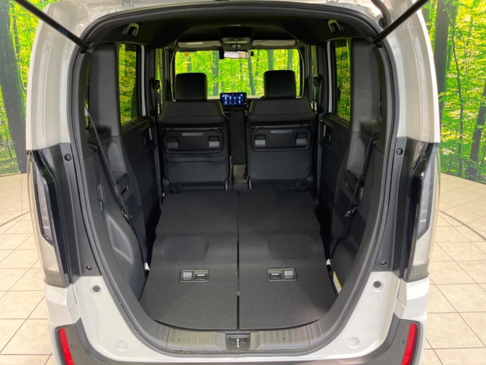2023 Honda N-BOX CUSTOM 6BA-JF5 (UW-6a41e1a6219e2)[18]