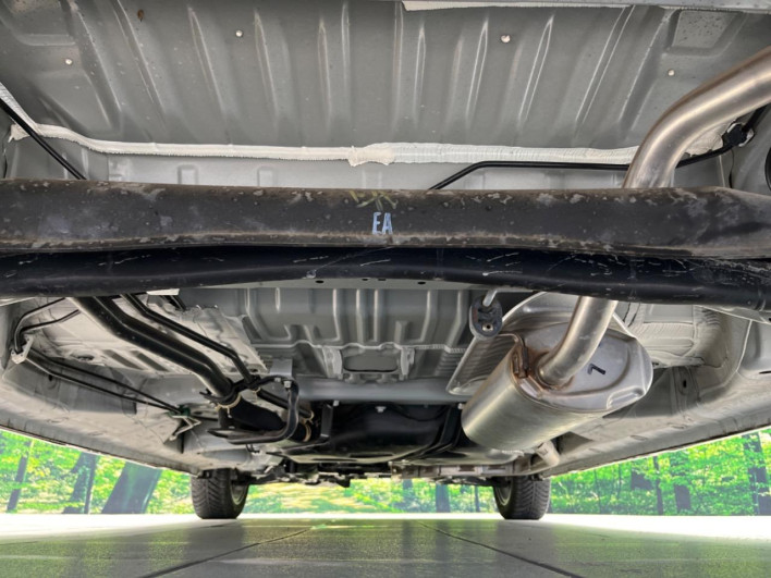 2023 Honda N-BOX CUSTOM 6BA-JF5 (UW-6a41e1a6219e2)[19]