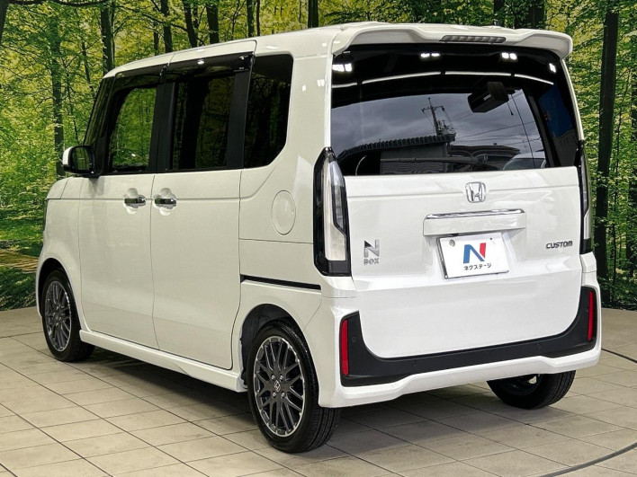 2024 Honda N-BOX CUSTOM 6BA-JF5 (UW-6a41e1a6bb5dc)[23]