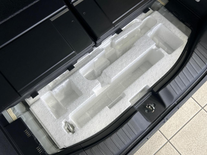 2024 Honda N-BOX CUSTOM 6BA-JF5 (UW-6a41e1a6bb5dc)[29]