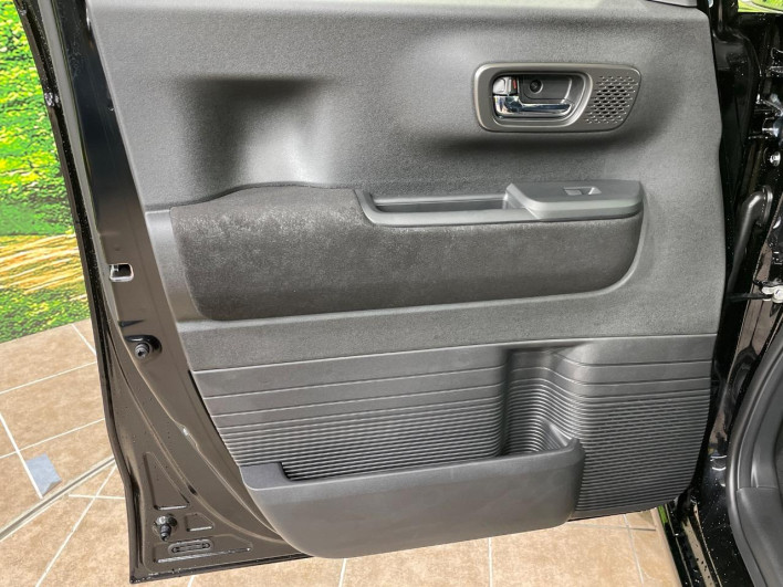 2026 Honda N-BOX CUSTOM 6BA-JF5 (UW-6a41e1a73237c)[27]