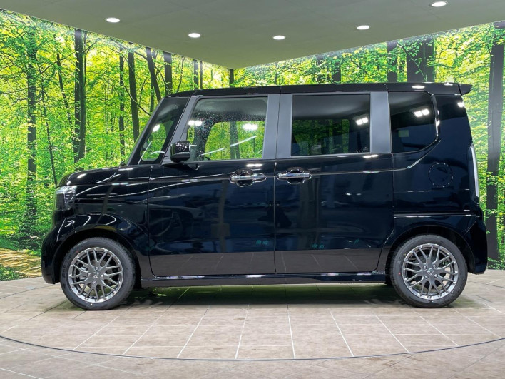 2026 Honda N-BOX CUSTOM 6BA-JF5 (UW-6a41e1a73237c)[19]